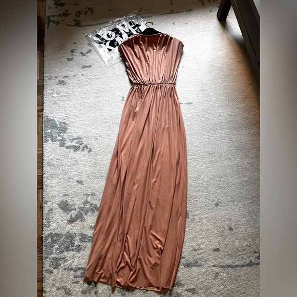 Norma Kamali Athena Gown - Picture 6 of 12